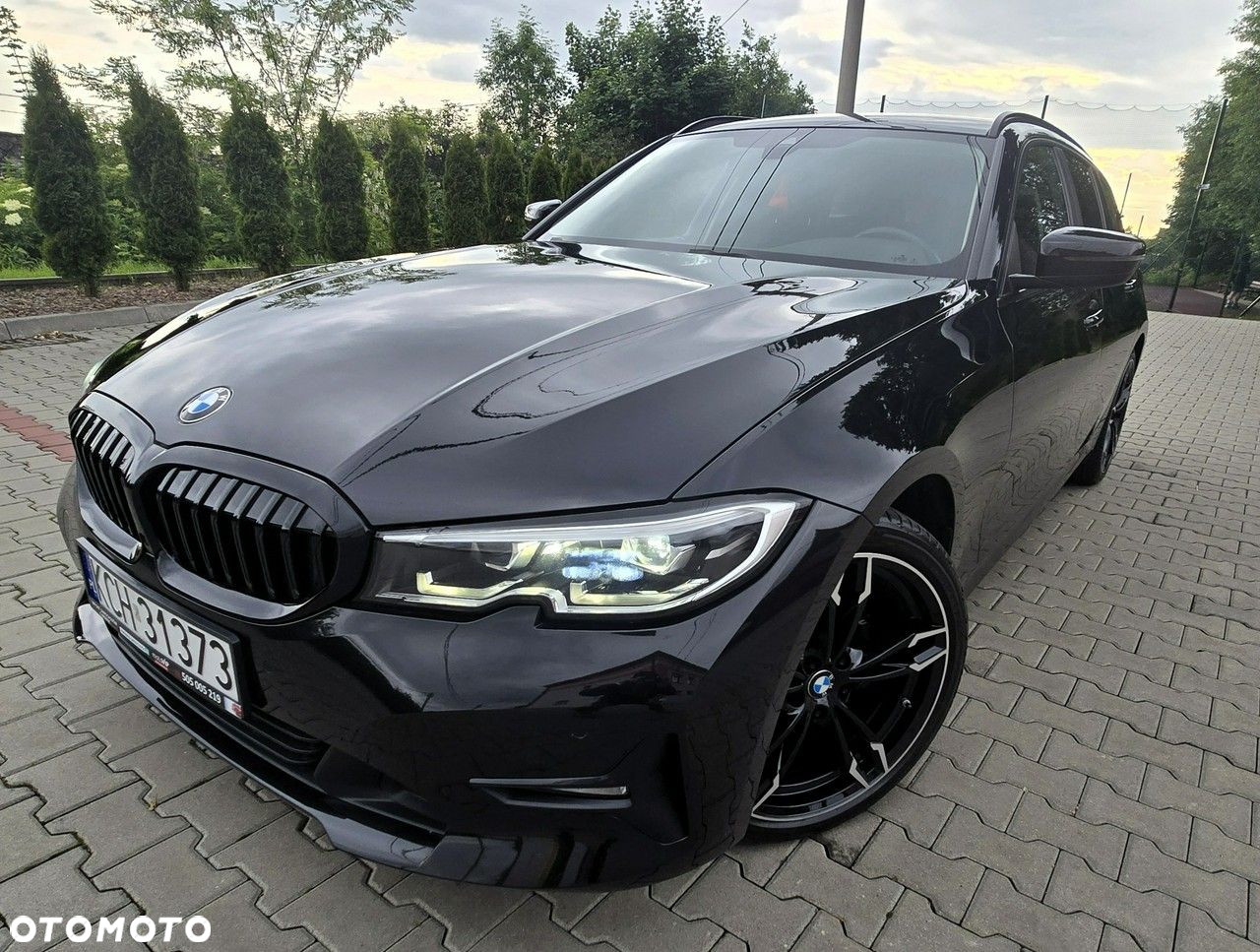 BMW Seria 3 318d Luxury Line - 9