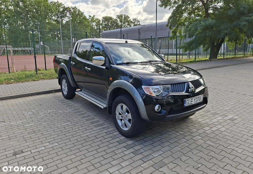 Mitsubishi L200 - 2
