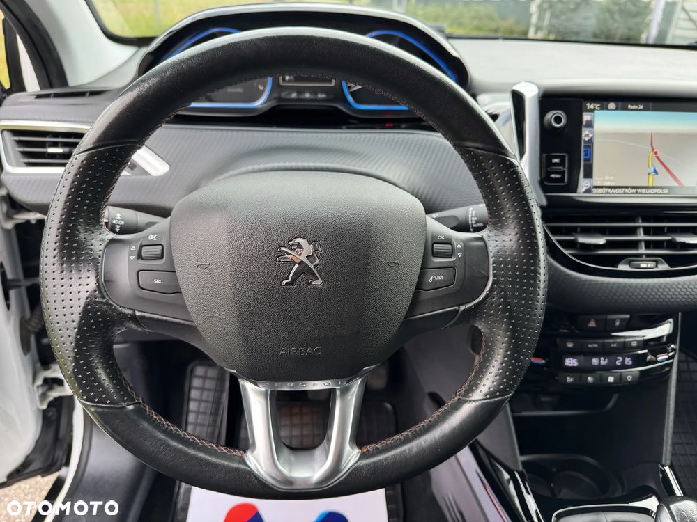 Peugeot 2008 1.2 Pure Tech Crossway S&S - 36