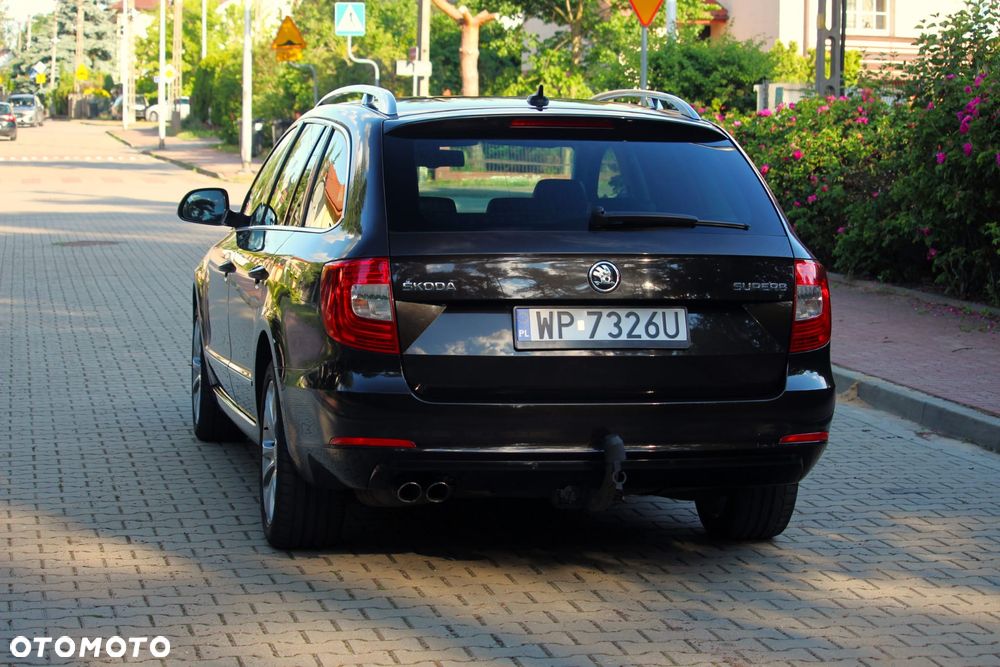 Skoda Superb 2.0 TDI DSG L&K - 7