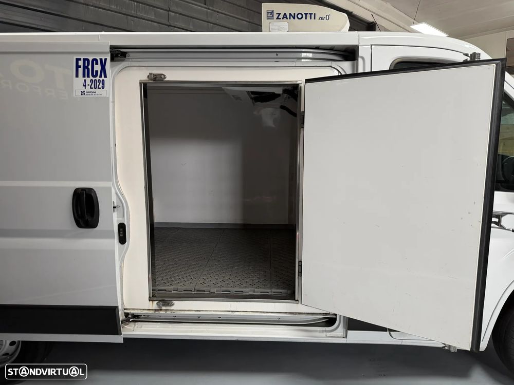 Fiat Ducato 2.3 JTD L2/H1 Frigorífico / Isotérmica - 28