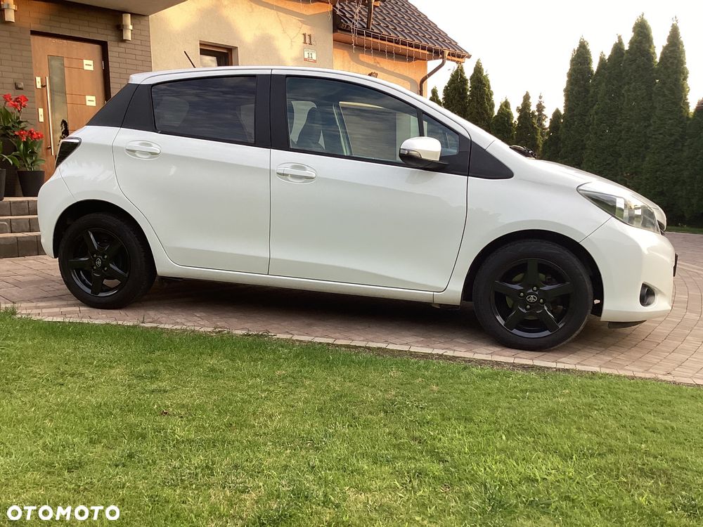 Toyota Yaris 1.33 VVT-i Edition 2014 - 7