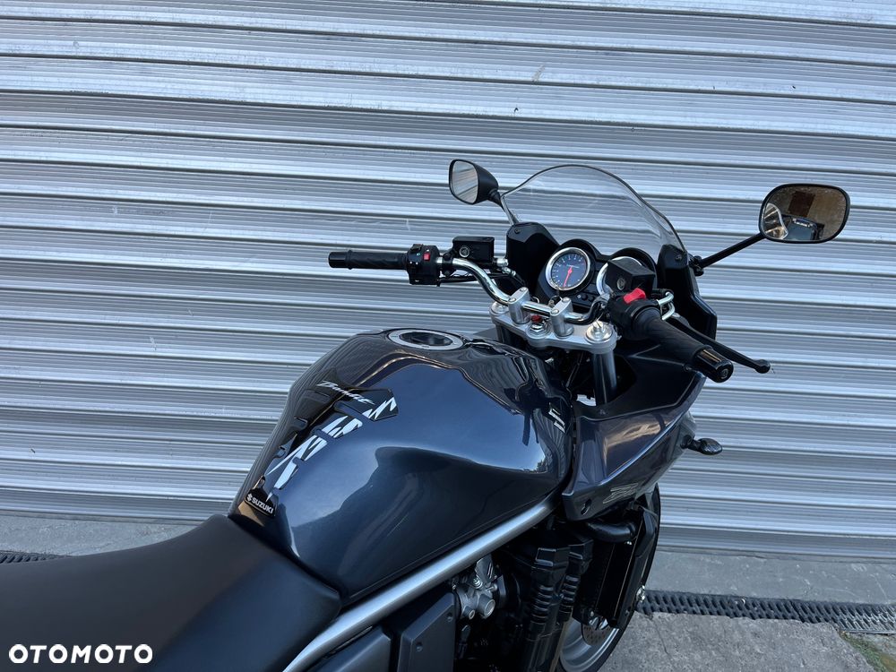 Suzuki Bandit - 28