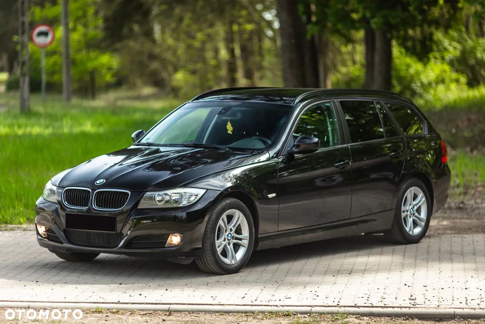 BMW Seria 3 318d DPF Edition Sport - 3