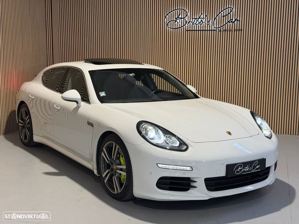 Porsche Panamera S E-Hybrid - 1