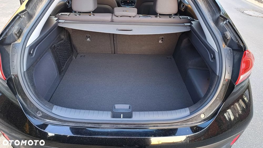 Hyundai IONIQ 1.6 GDI Style - 24