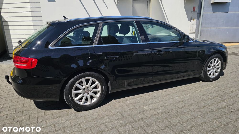 Audi A4 ver-avant-2-0-tdi-e-dpf-ambiente - 12