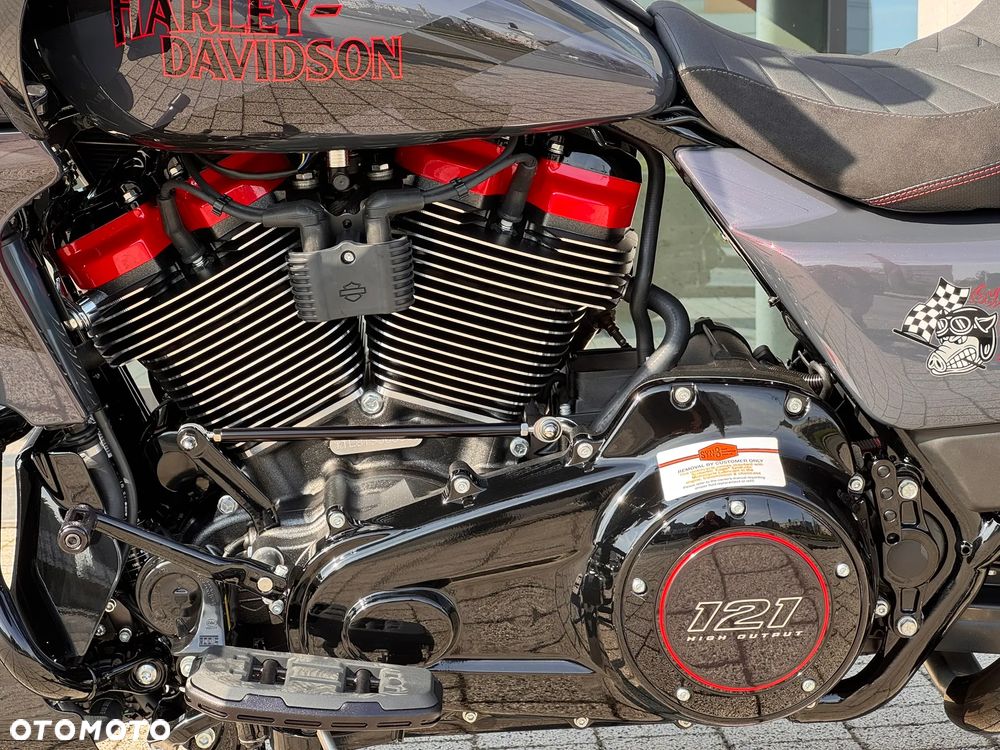Harley-Davidson Touring Road Glide - 22