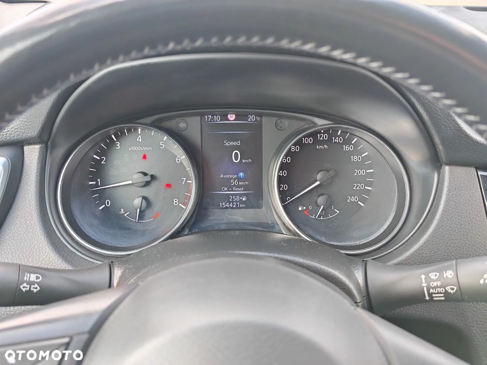 Nissan Qashqai 1.2 DIG-T Visia EU6 - 28
