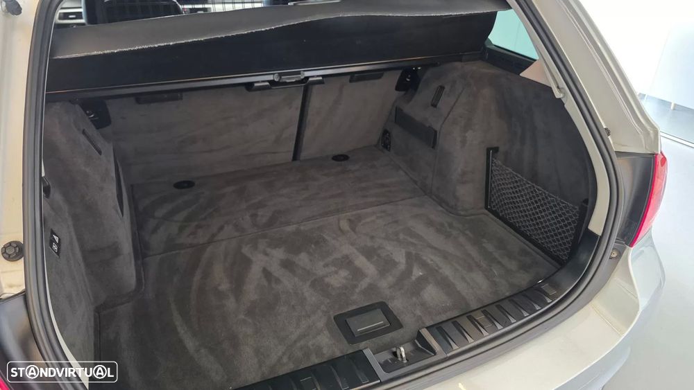 BMW 320 d EfficientDynamics Navigation - 26