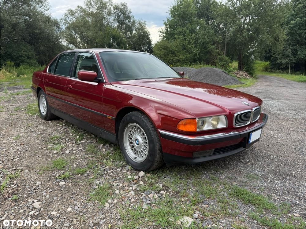 BMW Seria 7 740iL - 8