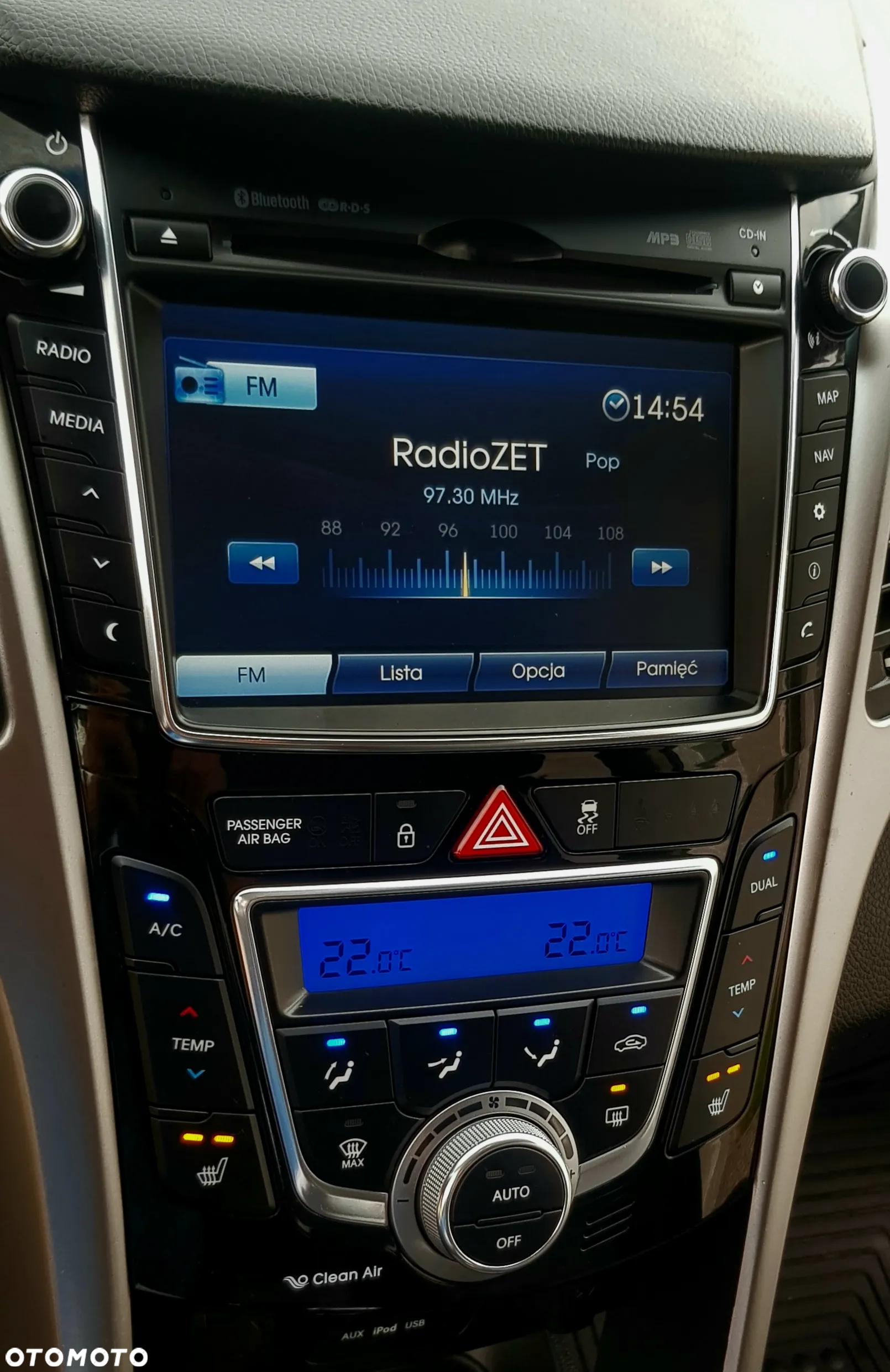 Hyundai i30 1.6 CRDI Fifa World Cup Edition - 37