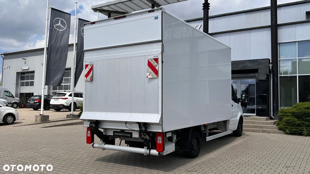 Mercedes-Benz Sprinter 319 CDI - 11