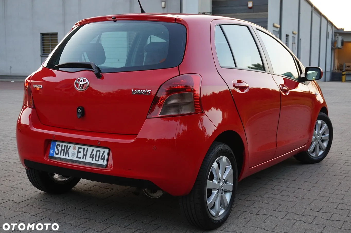 Toyota Yaris - 16