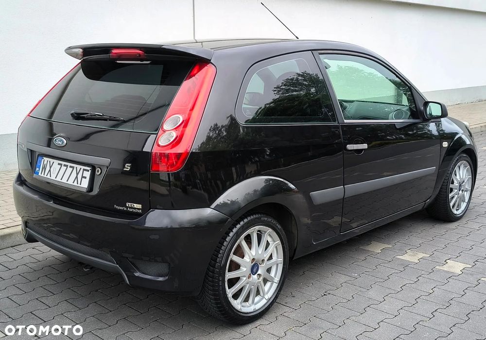 Ford Fiesta 1.6 TDCi Sport - 3