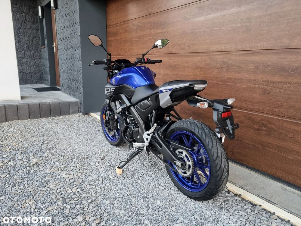 Yamaha MT - 5