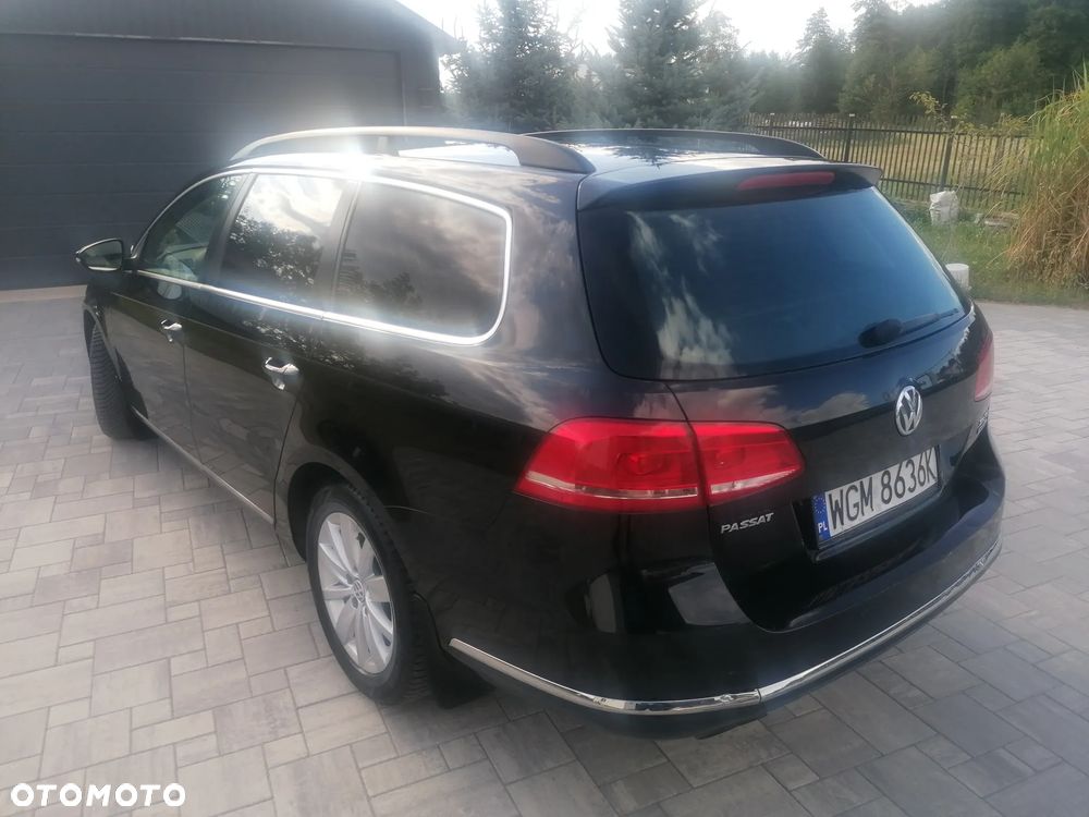 Volkswagen Passat 2.0 TDI Comfortline - 5