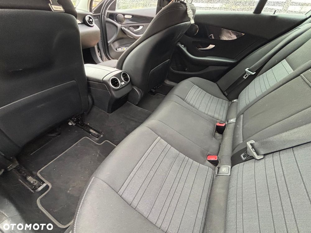 Mercedes-Benz Klasa C 200 d T 9G-TRONIC Avantgarde - 20