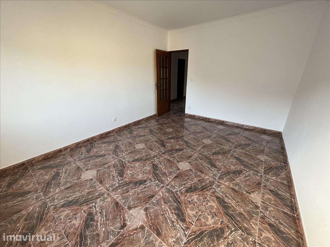Apartamento em Sintra, Cacém - Grande imagem: 3/15
