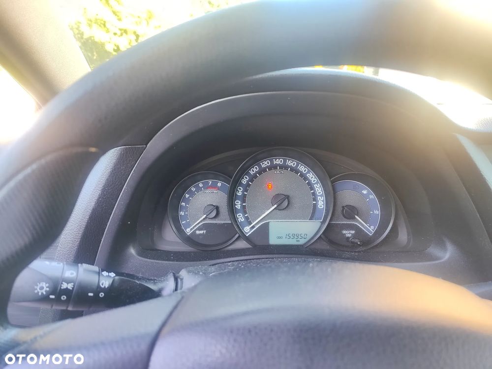 Toyota Auris 1.6 Active - 3