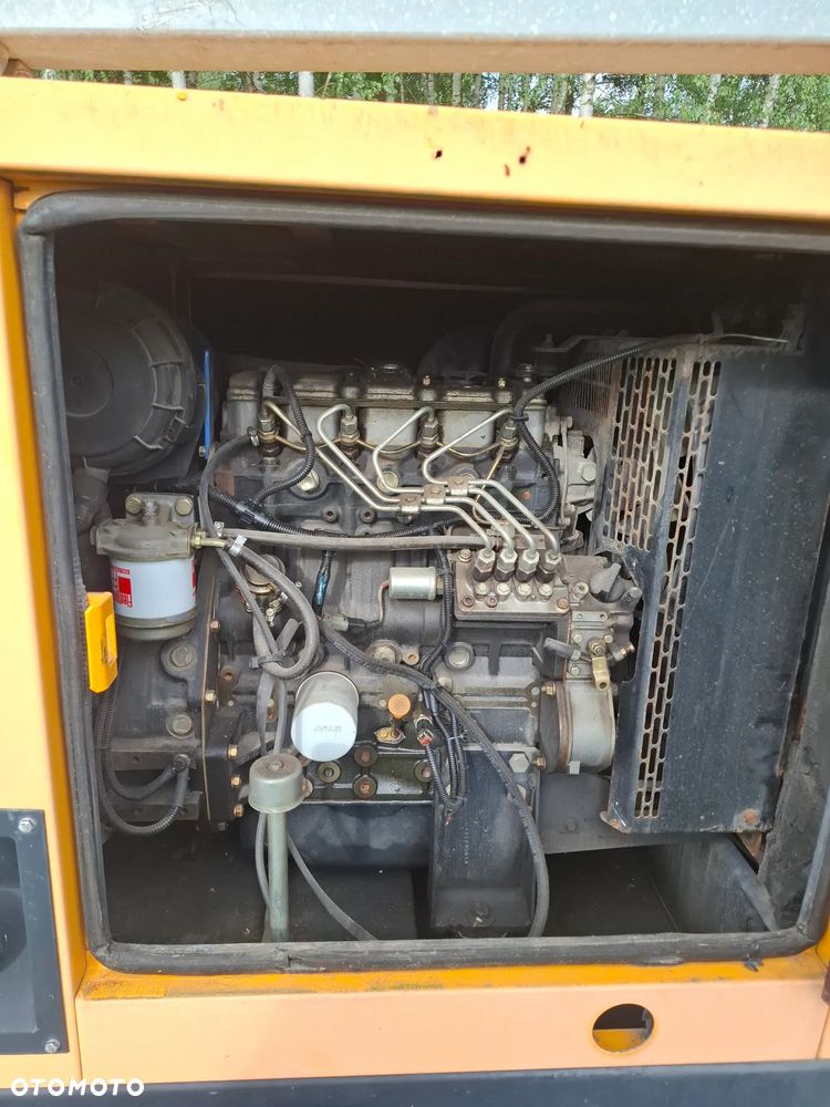 Agregat prądotwórczy oświetleniowy 20 kva - 4