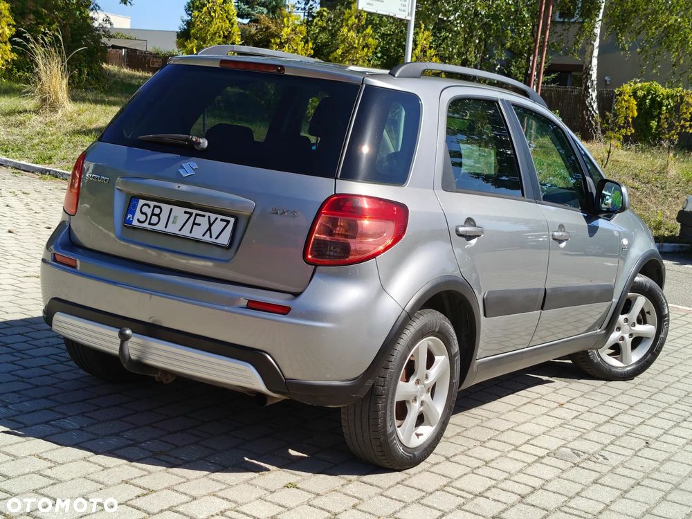 Suzuki SX4 1.9 DDiS DPF 4x2 Comfort - 4