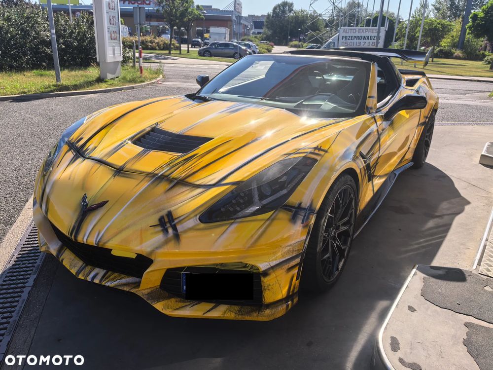 Chevrolet Corvette - 6