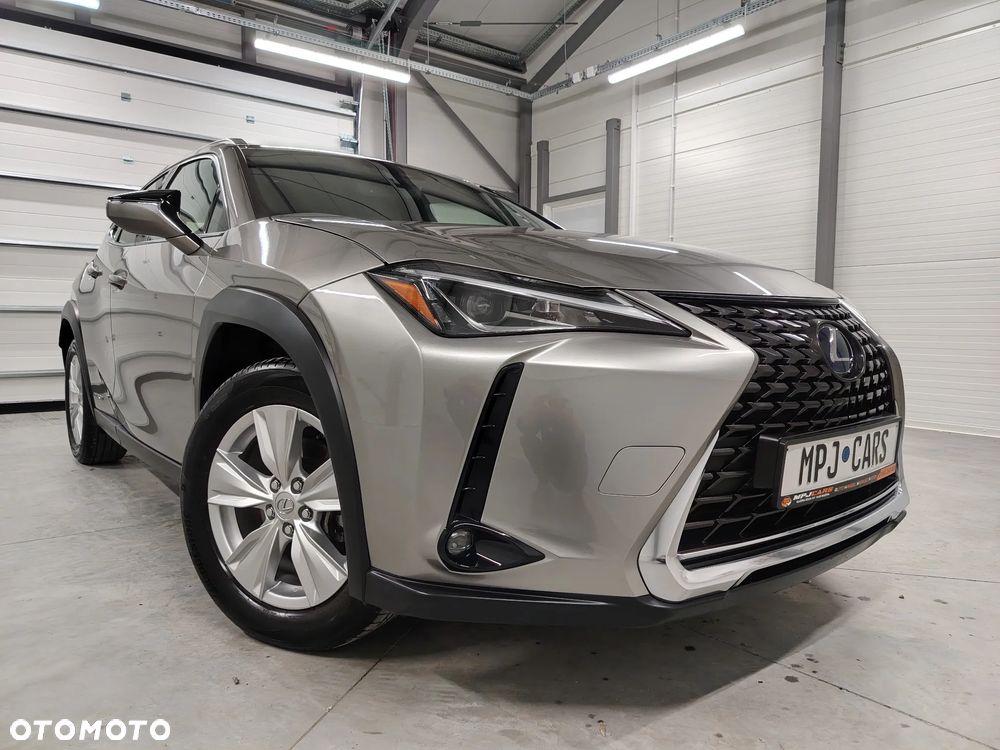 Lexus UX 250h Elegance 2WD - 2