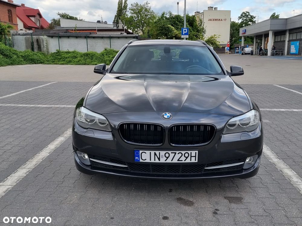 BMW Seria 5 520d - 6