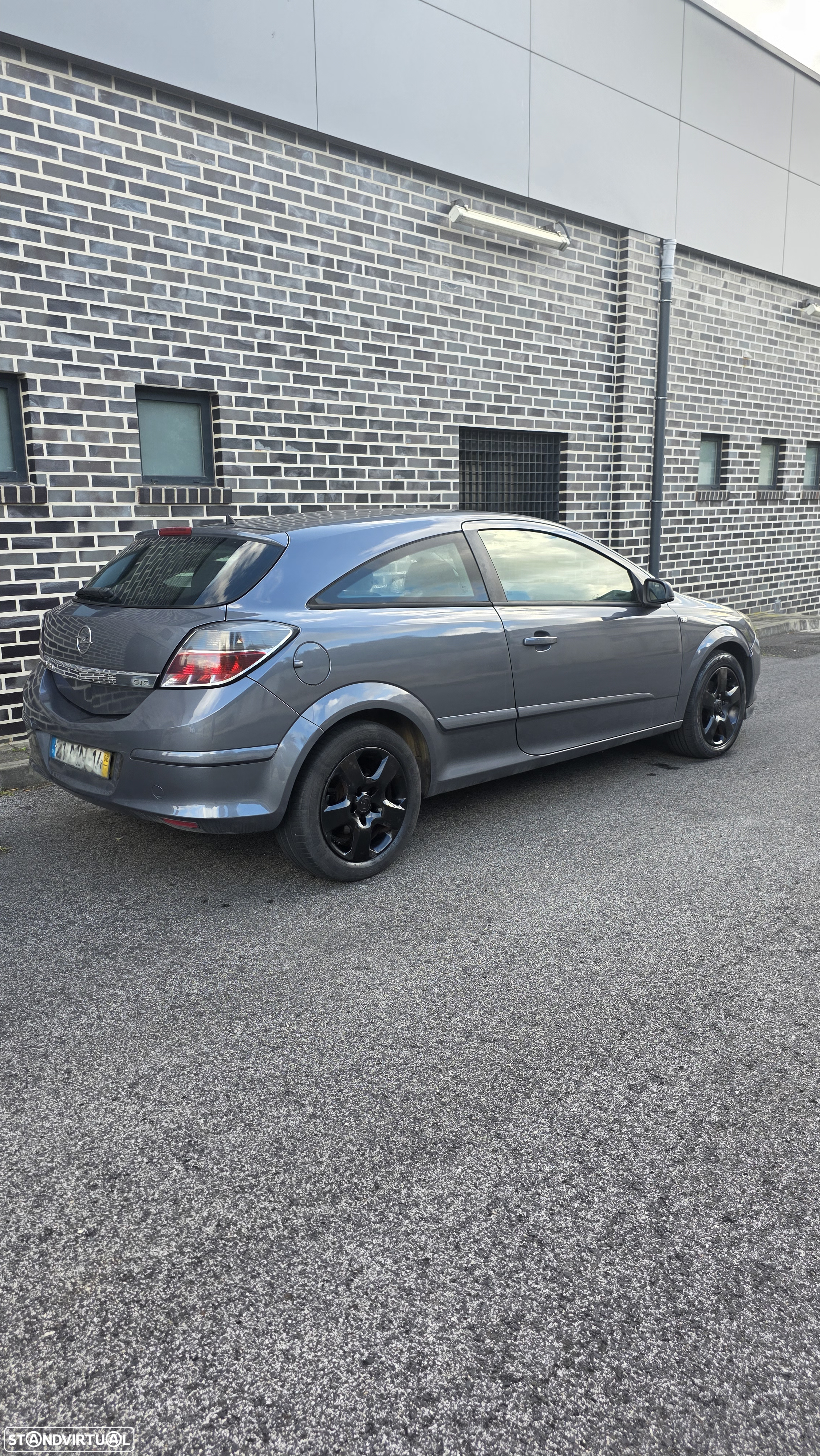 Opel Astra GTC 1.3 CDTi - 5