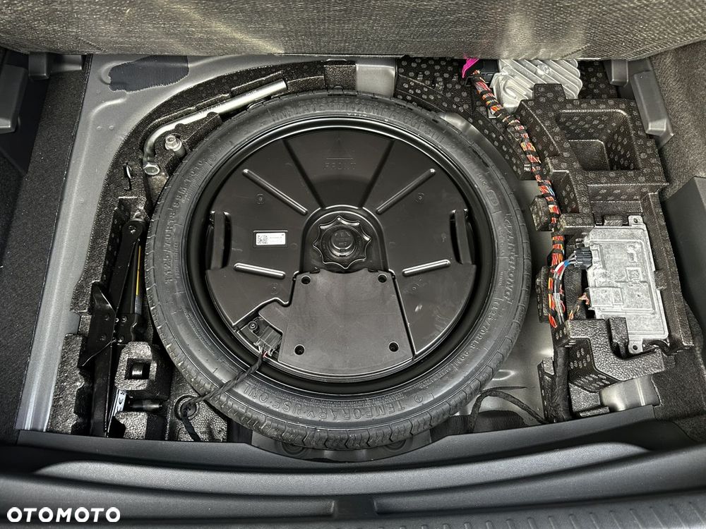 Cupra Formentor 1.5 eTSI DSG Tribe Edition - 26