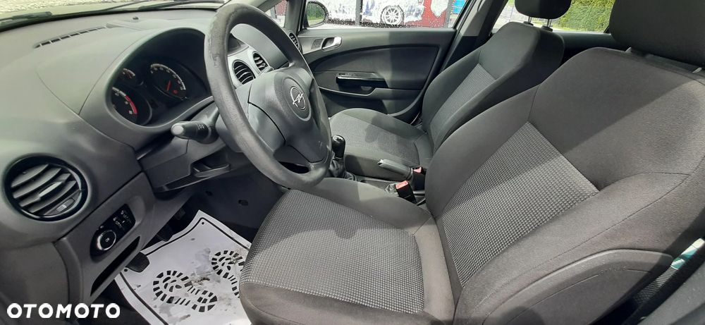 Opel Corsa - 35