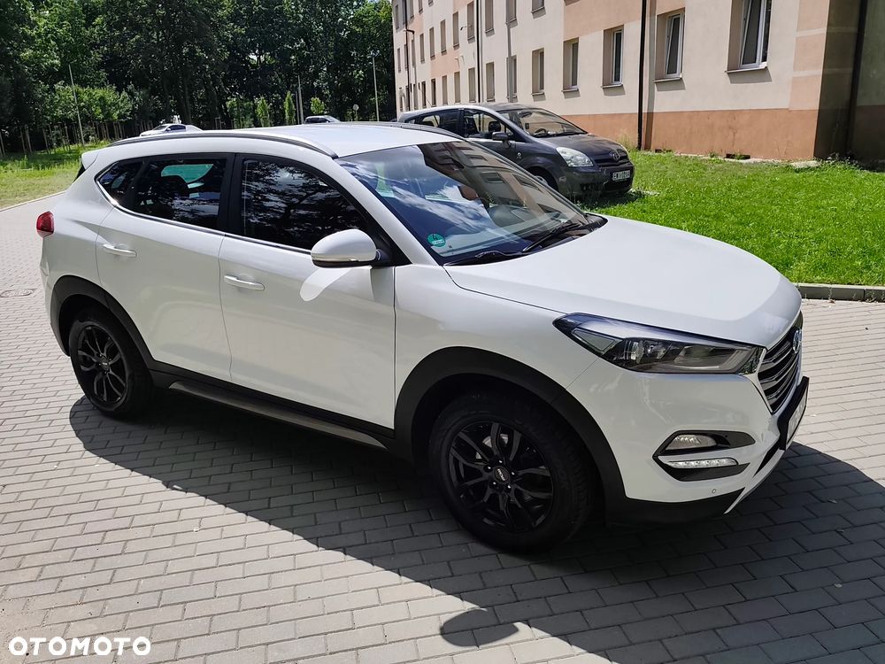 Hyundai Tucson blue 1.7 CRDi 2WD Passion Plus - 31