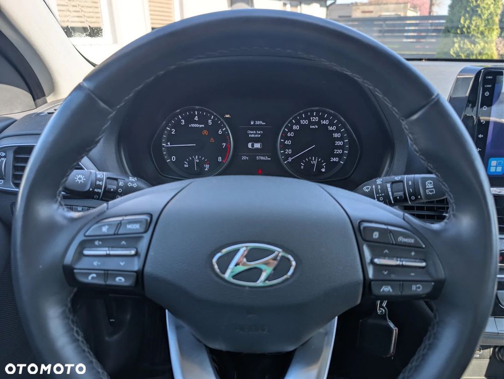 Hyundai i30 1.0 T-GDI Smart - 11