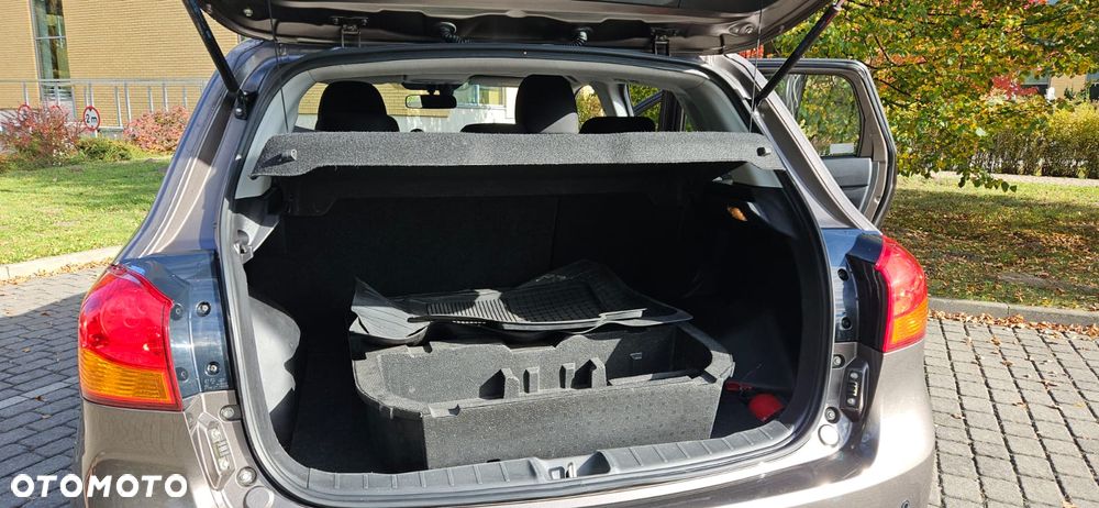 Mitsubishi ASX - 12