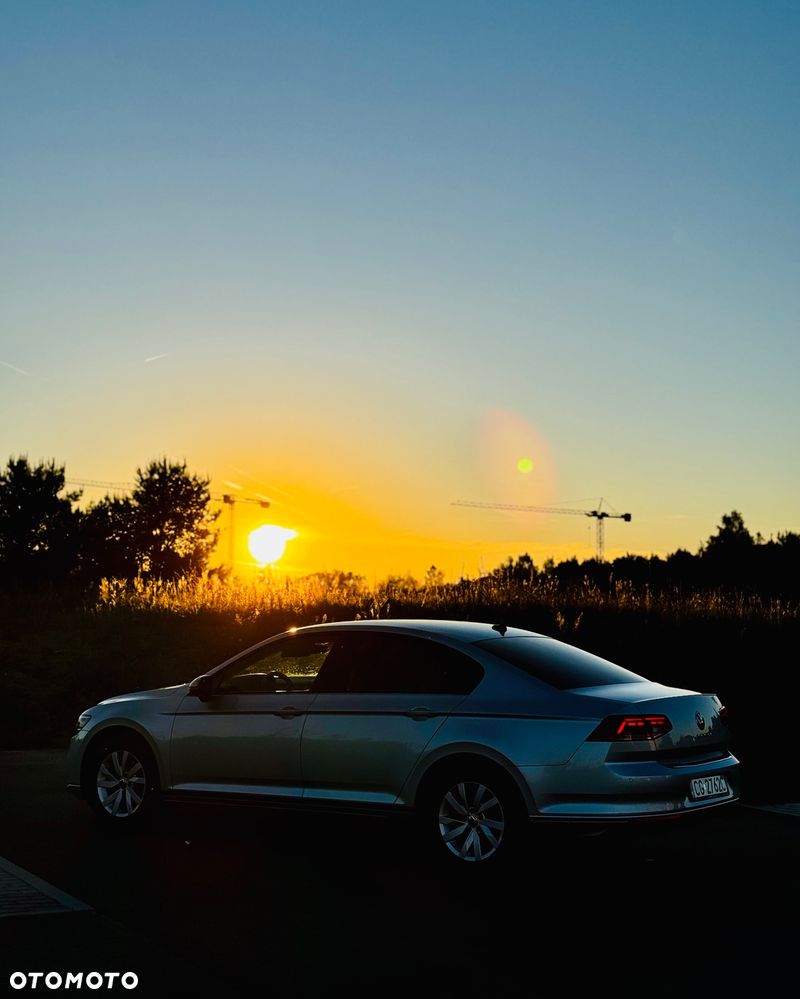 Volkswagen Passat 1.5 TSI EVO Essence - 4