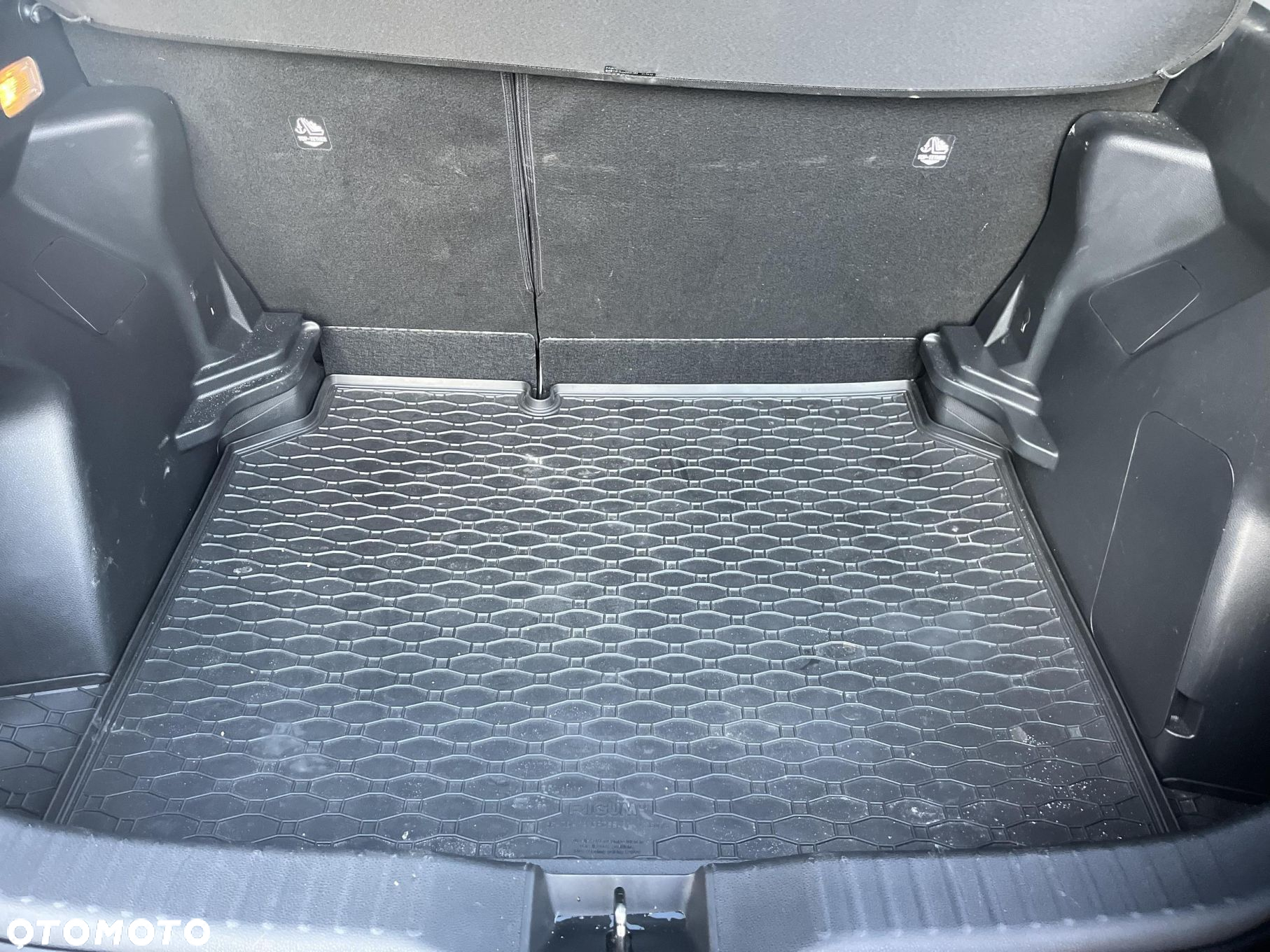 Toyota Yaris Cross - 13