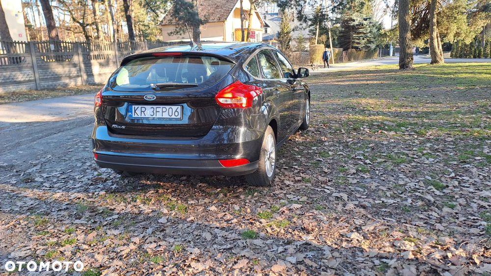 Ford Focus 1.6 SYNC Edition - 4