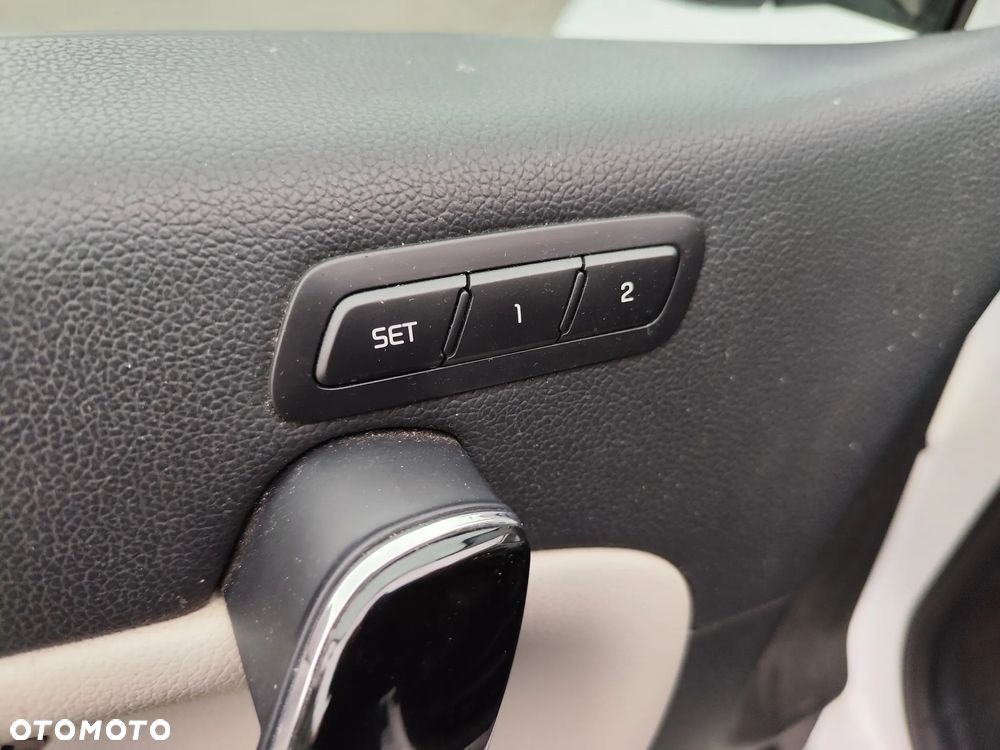 Kia Ceed 1.6 CRDi 128 ISG Dream Team Edition - 22