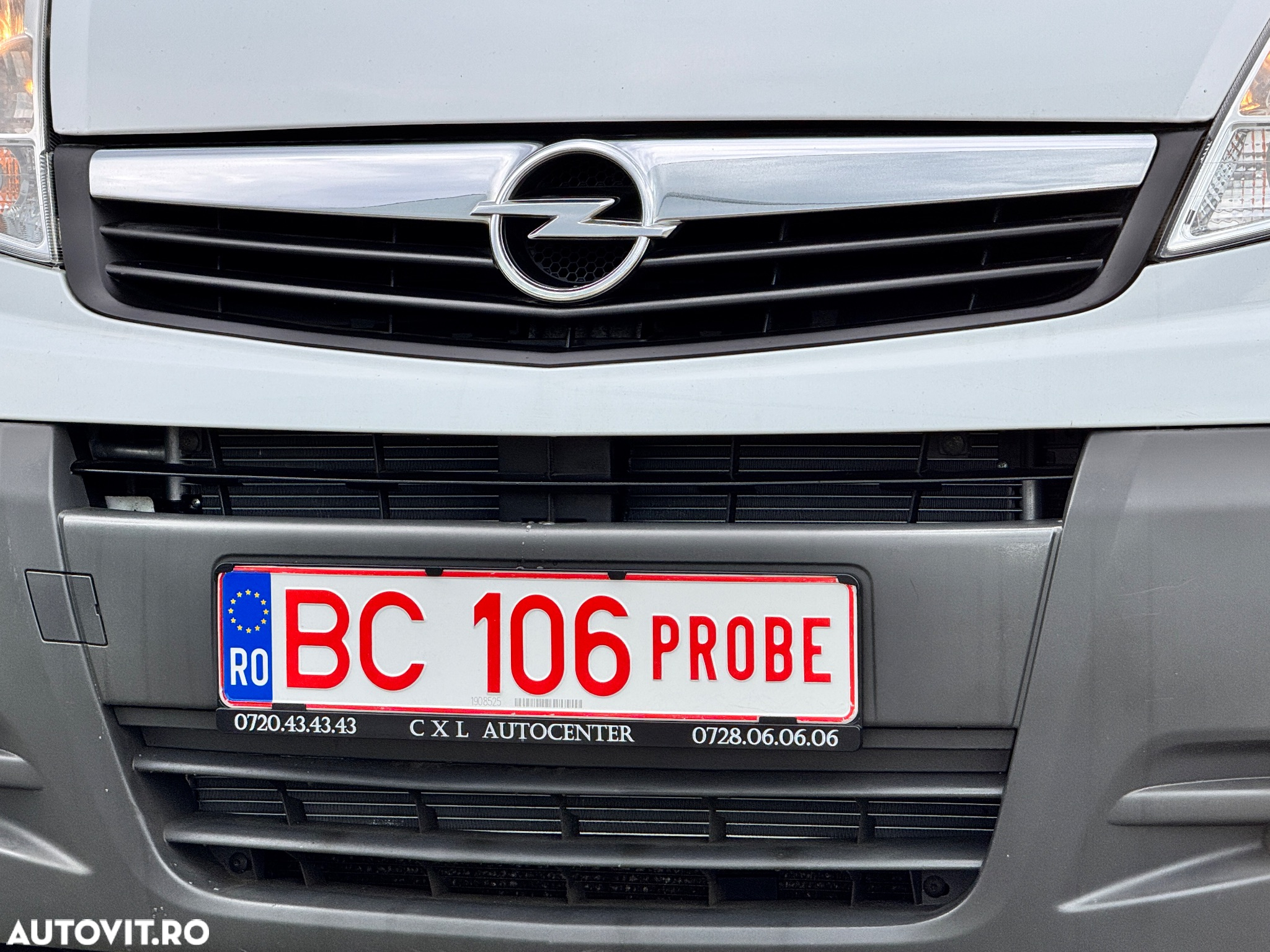 Opel Vivaro - 7