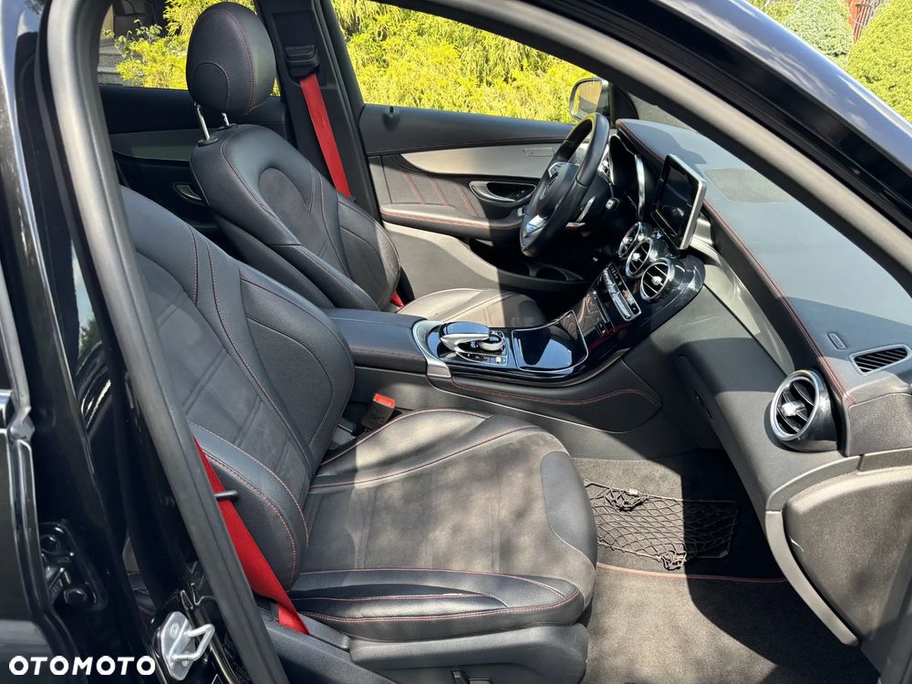 Mercedes-Benz GLC - 9