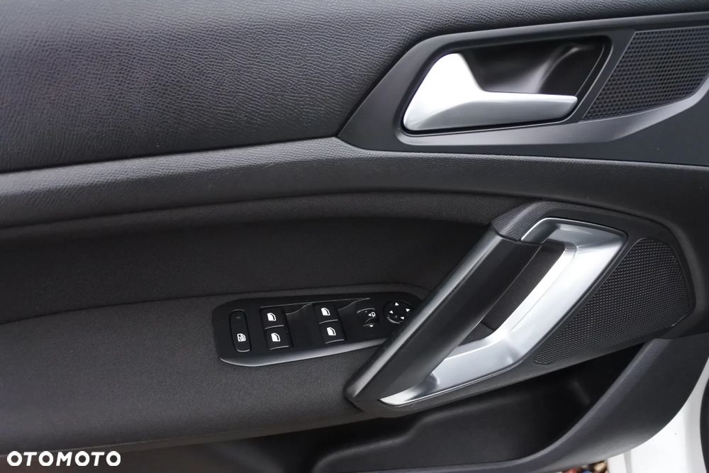 Peugeot 308 PureTech 130 GPF EAT8 Stop & Start Allure - 20