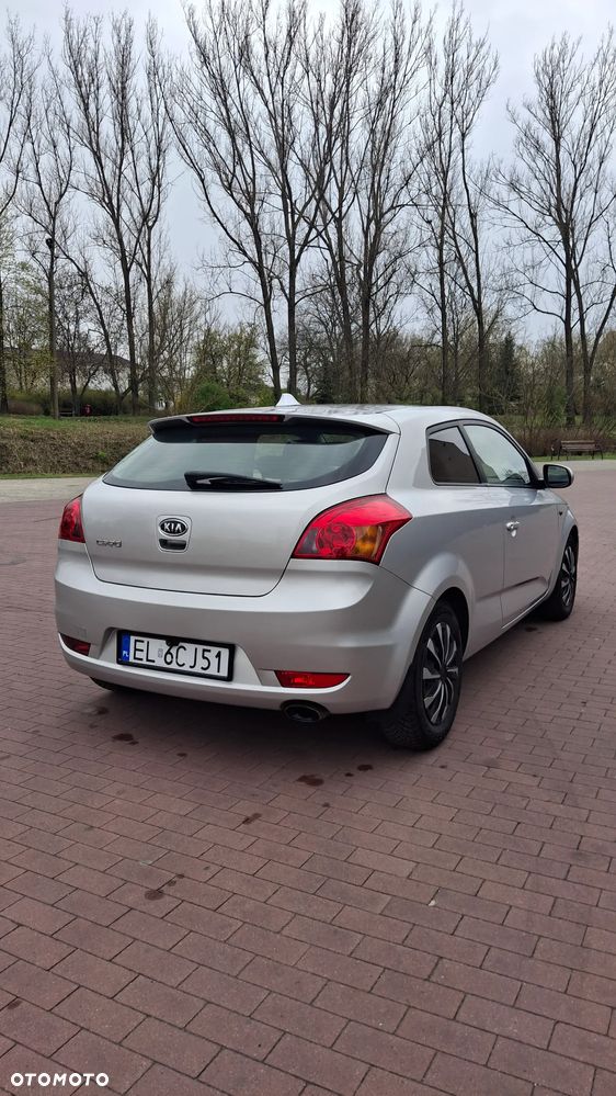 Kia Ceed 1.6 Comfort - 4