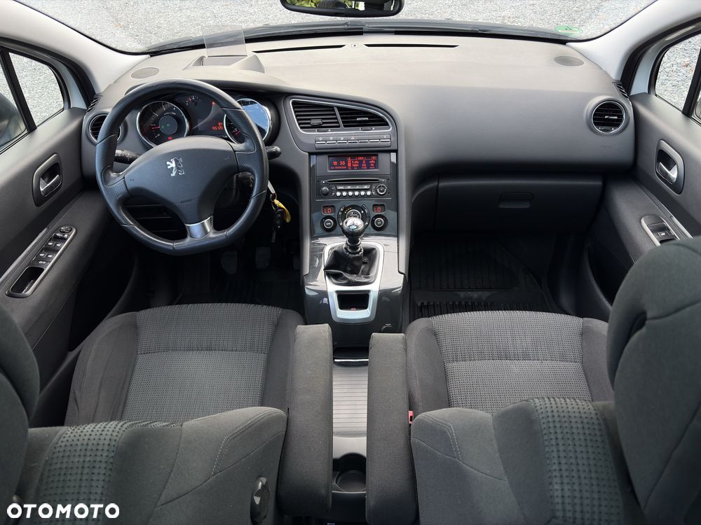 Peugeot 5008 - 5