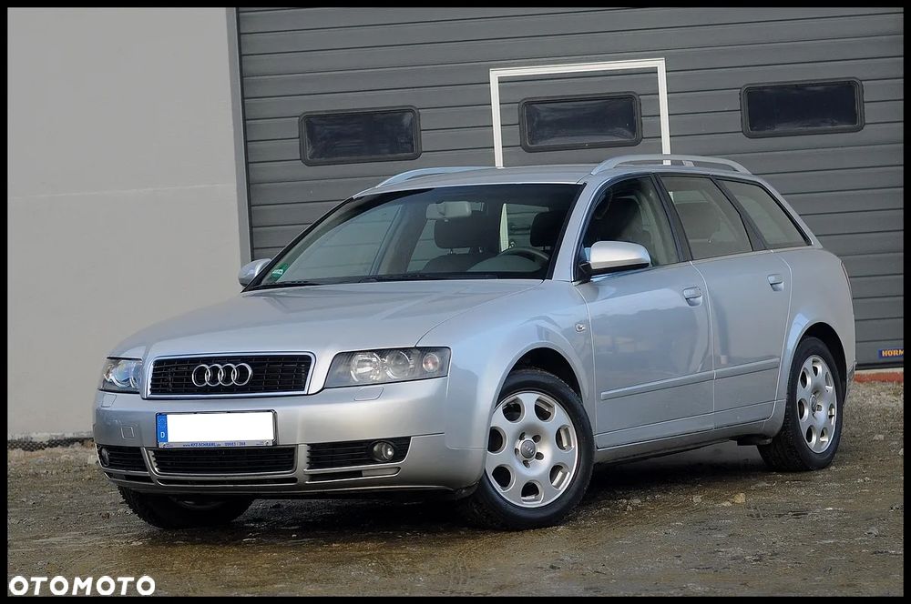 Audi A4 Avant - 10