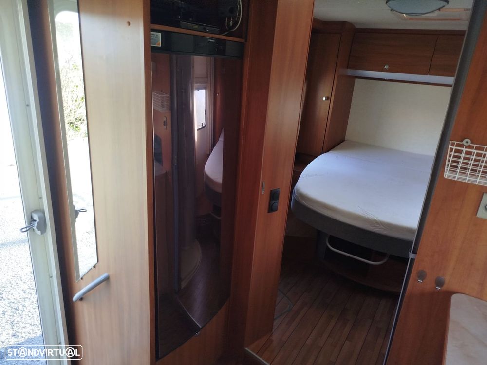 Knaus Südwind Sky wave.  Cama basculante E SUÍTE - 22