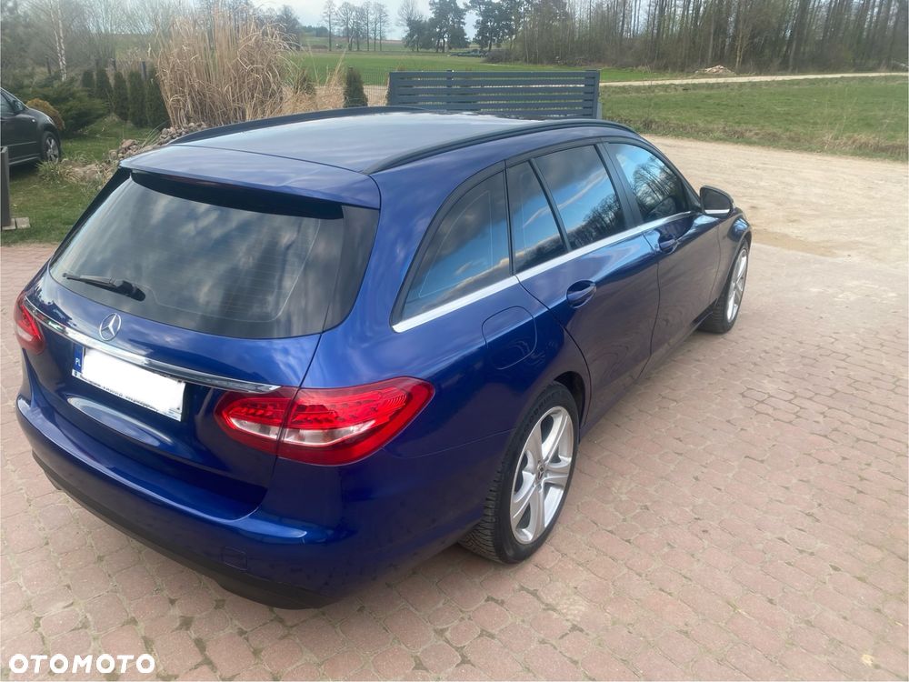 Mercedes-Benz Klasa C 180 BlueTEC 7G-TRONIC Edition 1 - 25