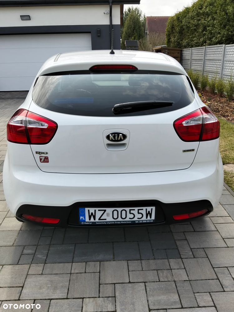 Kia Rio 1.4 crdi M - 6