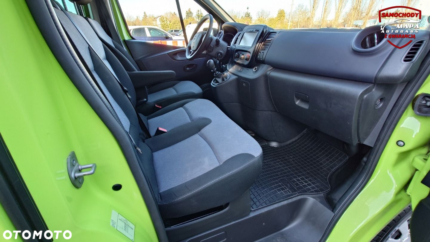 Opel Vivaro - 23