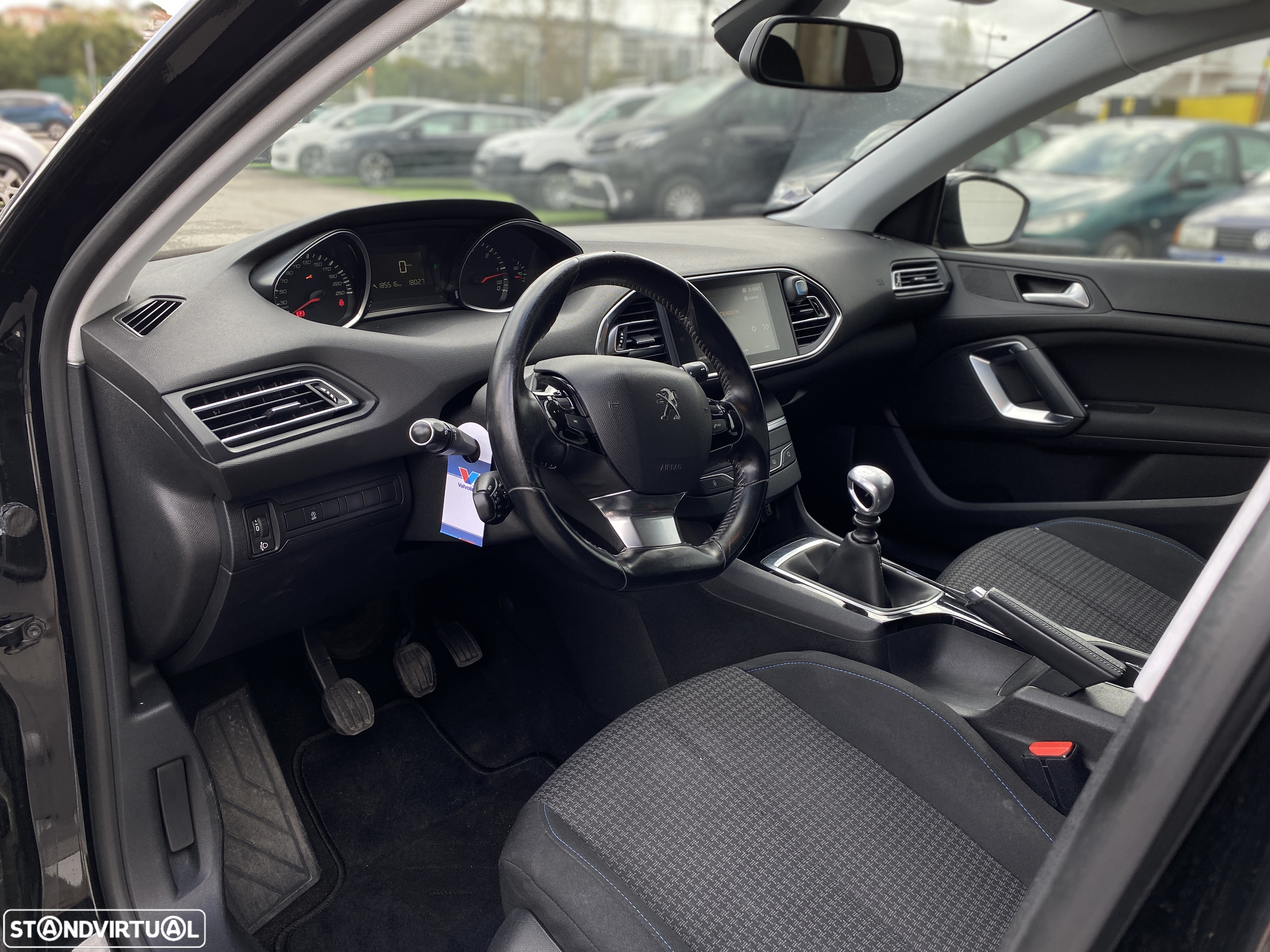 Peugeot 308 SW 1.5 BlueHDi Style - 18